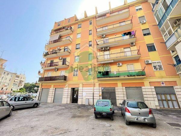 casa indipendente in vendita a Foggia in zona Stadio