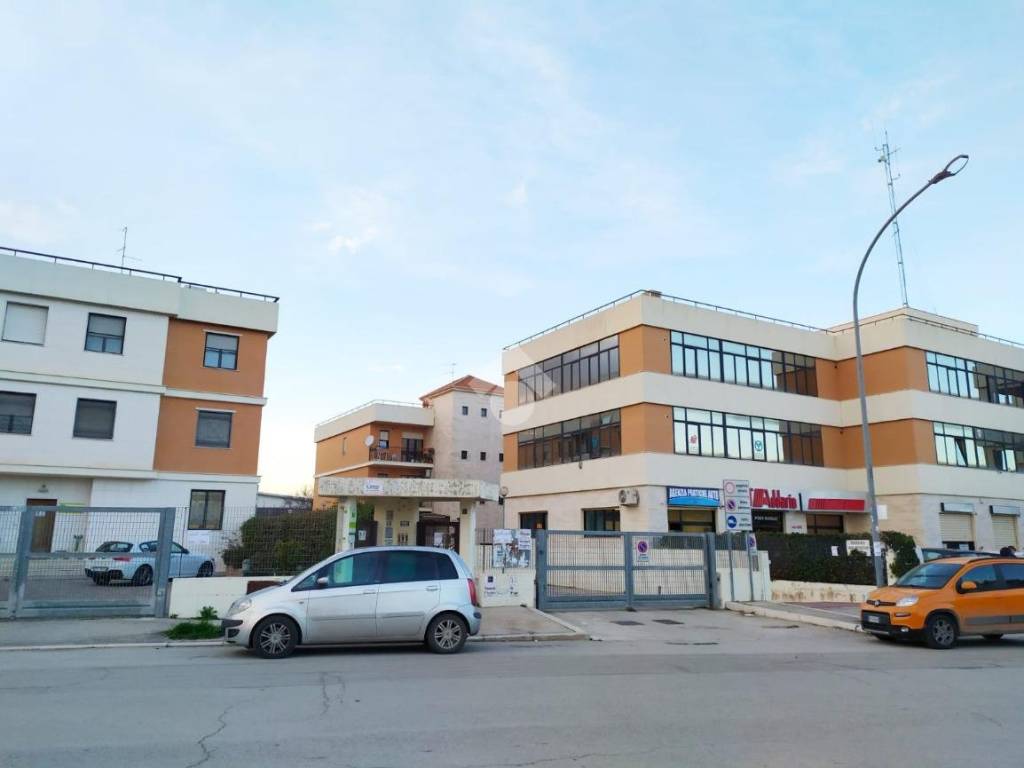 appartamento in vendita a Foggia in zona Villaggio Artigiani