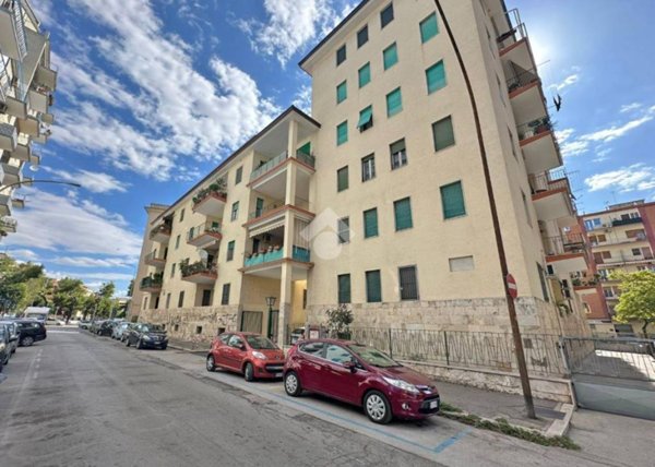 appartamento in vendita a Foggia in zona Immacolata / San Pio X