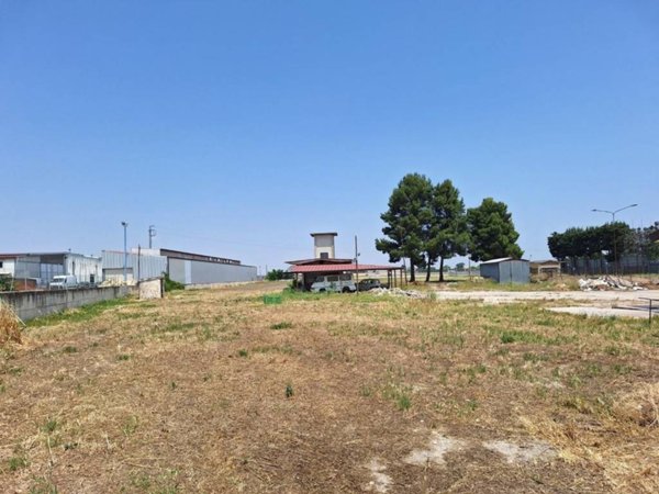 terreno agricolo in vendita a Foggia in zona Incoronata