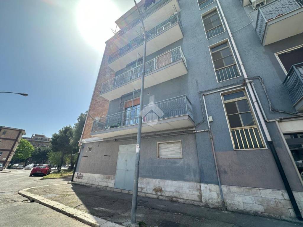 appartamento in vendita a Foggia in zona Immacolata / San Pio X