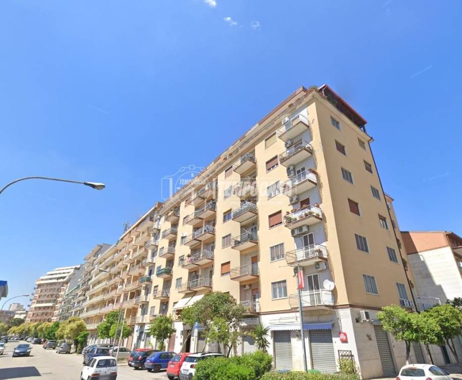 appartamento in vendita a Foggia in zona Immacolata / San Pio X