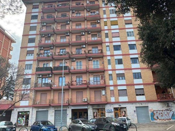 appartamento in vendita a Foggia in zona Immacolata / San Pio X