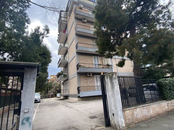 appartamento in vendita a Foggia in zona Immacolata / San Pio X