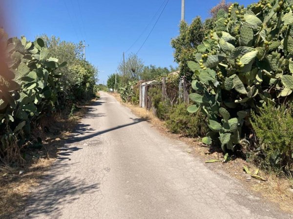 locale di sgombero in vendita a Foggia