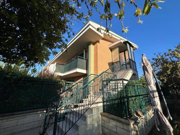 casa indipendente in vendita a Foggia