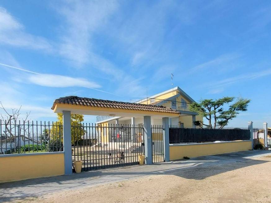 casa indipendente in vendita a Foggia