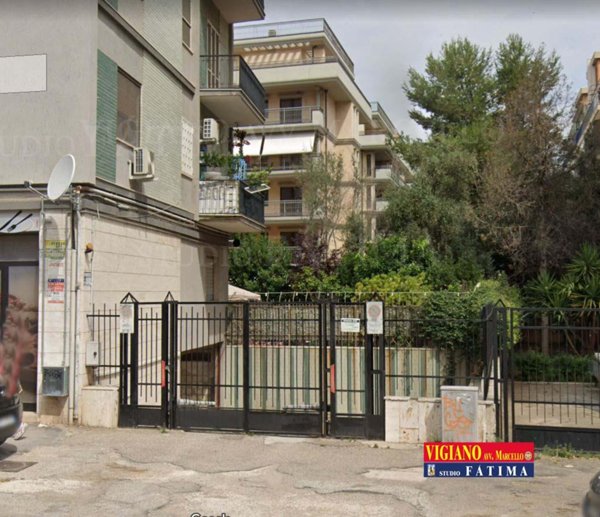 negozio in vendita a Foggia in zona Immacolata / San Pio X