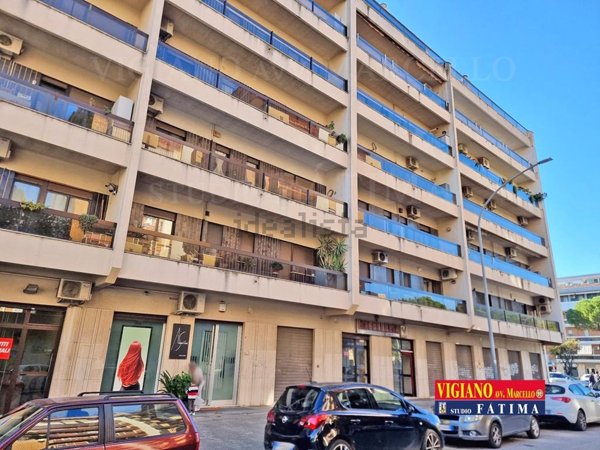 locale commerciale in vendita a Foggia in zona San Ciro