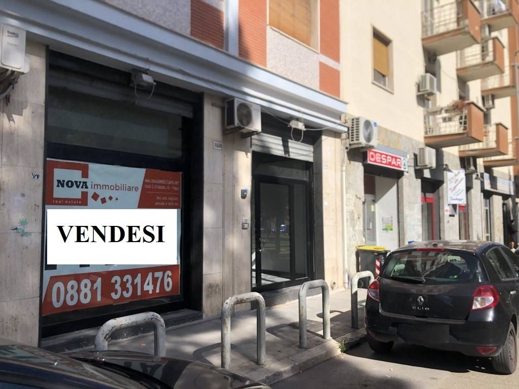negozio in vendita a Foggia