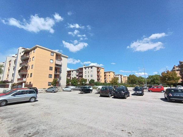 appartamento in vendita a Foggia in zona Candelaro
