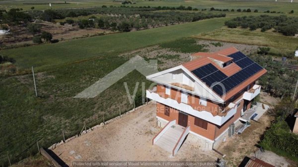 casa indipendente in vendita a Foggia in zona Centro Città