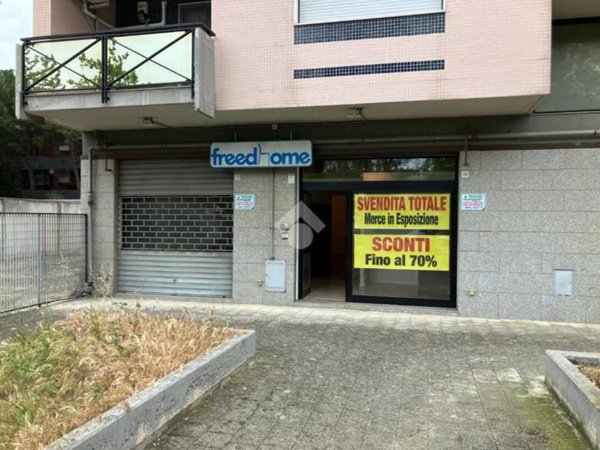 negozio in vendita a Foggia
