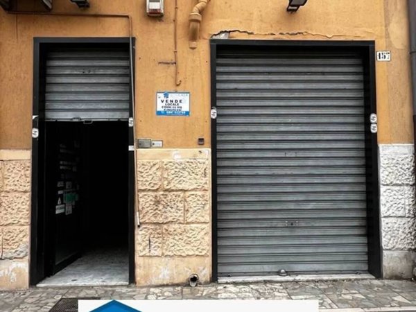 negozio in vendita a Foggia