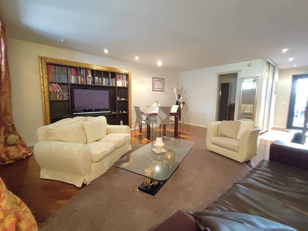 casa indipendente in vendita a Foggia in zona Macchia Gialla