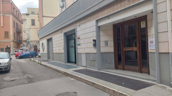 ufficio in vendita a Foggia in zona Centro Città