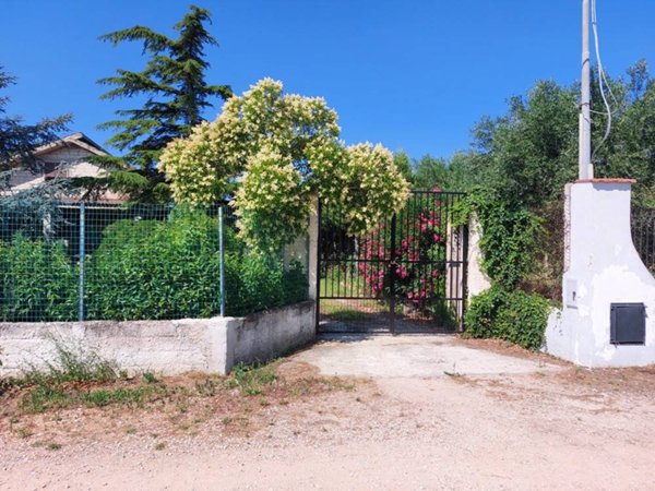 casa indipendente in vendita a Foggia in zona Centro Città