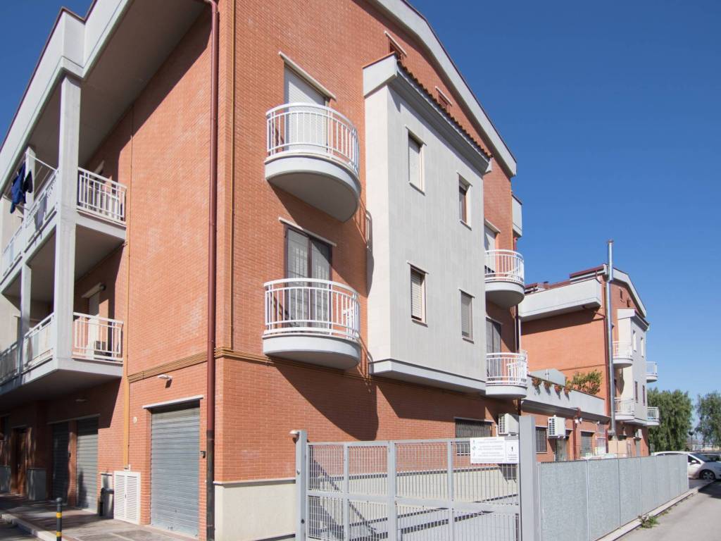 appartamento in vendita a Foggia in zona Immacolata / San Pio X