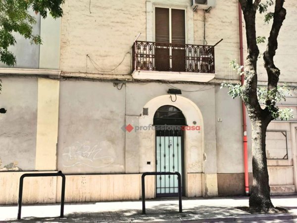 negozio in vendita a Foggia in zona Centro Città