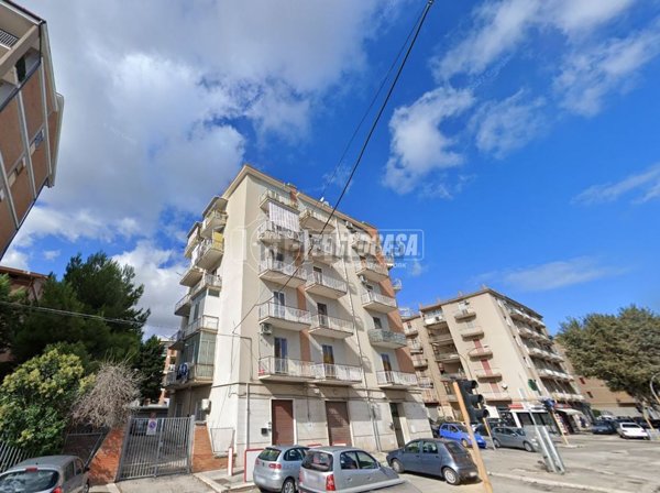 appartamento in vendita a Foggia in zona Stadio