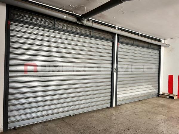 negozio in vendita a Foggia in zona Macchia Gialla