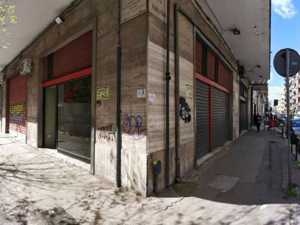 negozio in vendita a Foggia