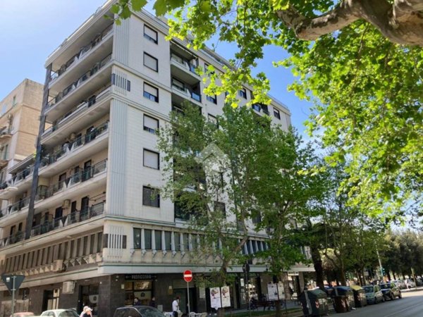 ufficio in vendita a Foggia in zona Centro Città