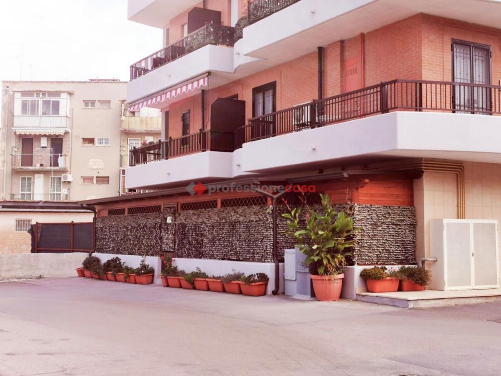 appartamento in vendita a Foggia in zona Candelaro
