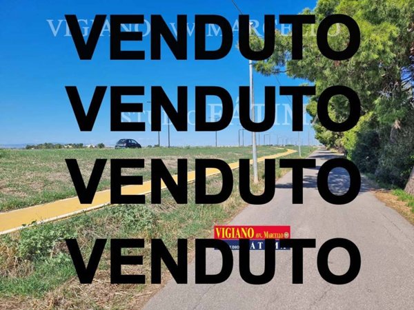 terreno agricolo in vendita a Foggia in zona Villaggio Azzurro