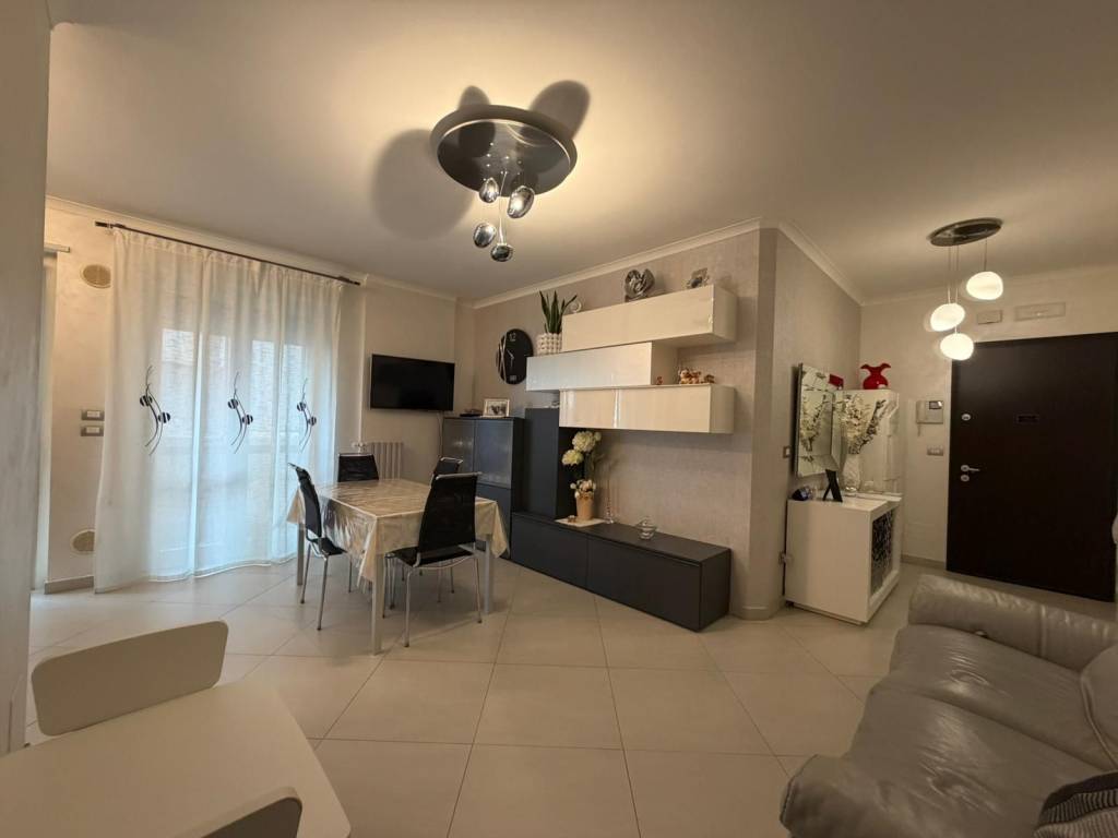 appartamento in vendita a Foggia in zona Macchia Gialla