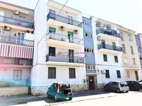 appartamento in vendita a Foggia in zona Candelaro