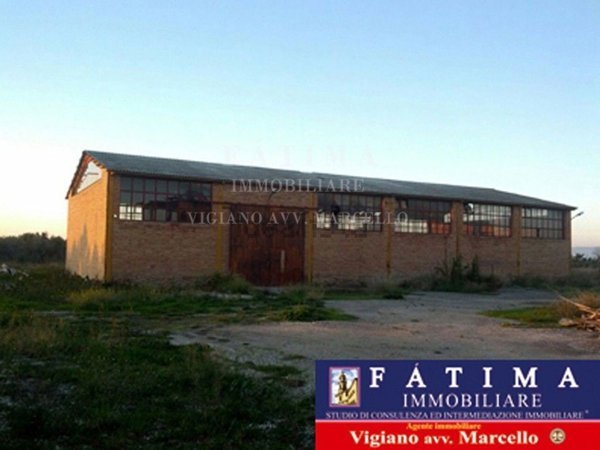 capannone in vendita a Foggia