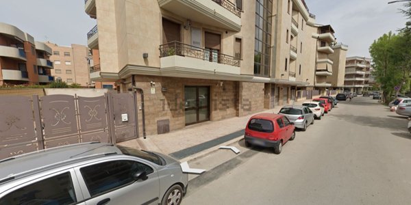 locale commerciale in vendita a Foggia