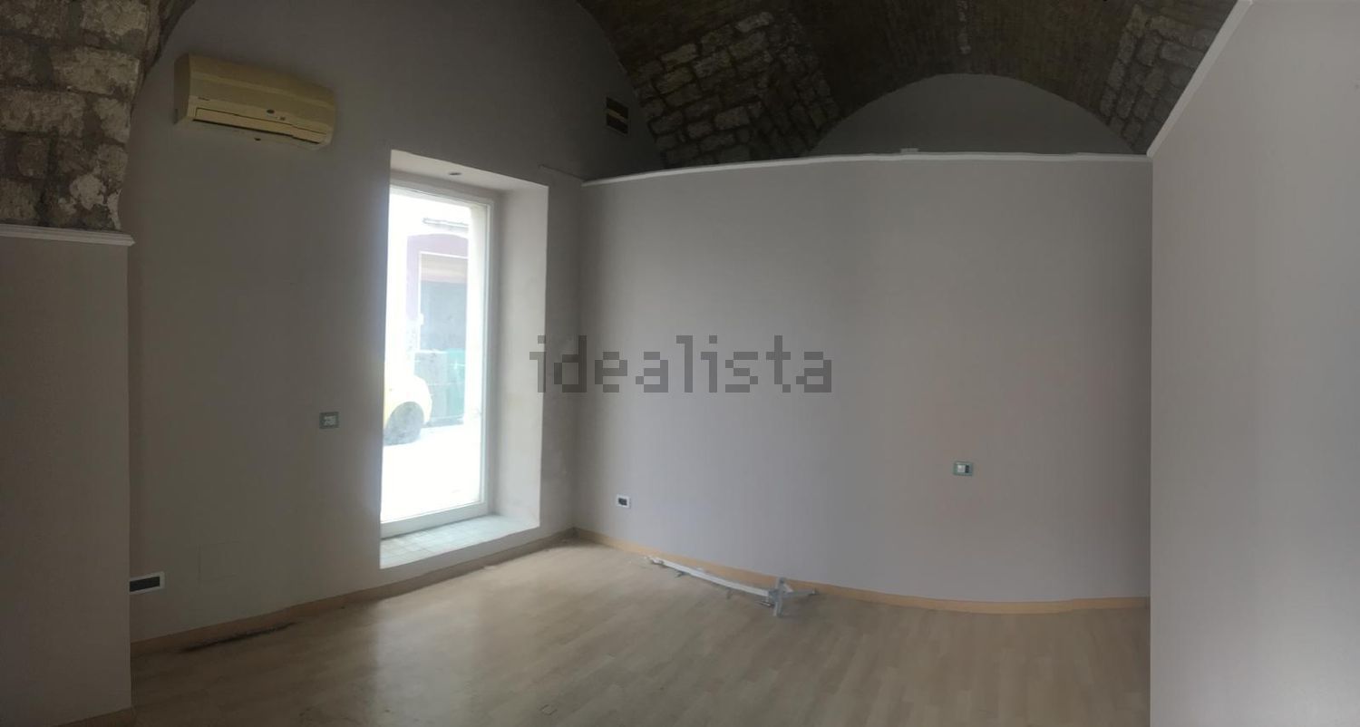 ufficio in vendita a Foggia in zona Centro Città