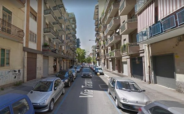 locale commerciale in vendita a Foggia