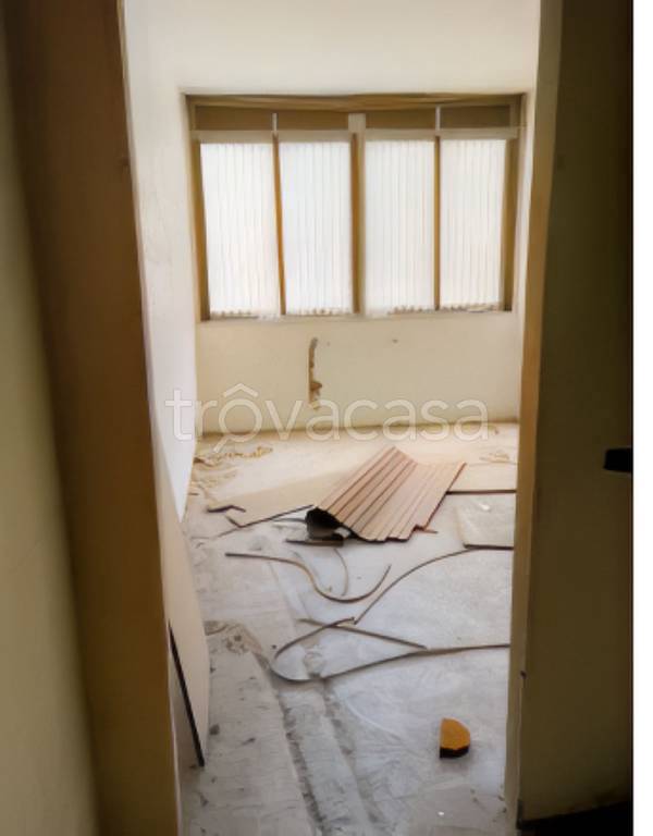 negozio in vendita a Foggia in zona Macchia Gialla