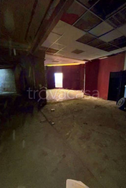 locale commerciale in vendita a Foggia in zona Macchia Gialla