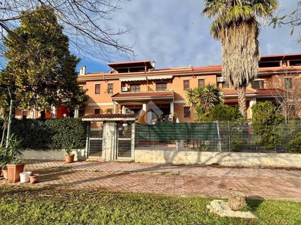 casa indipendente in vendita a Foggia