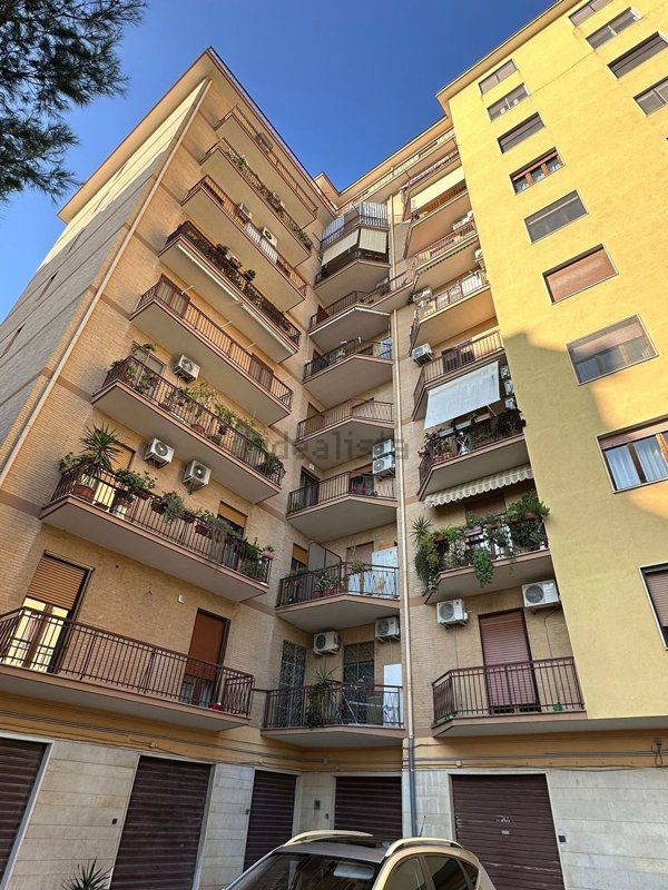 appartamento in vendita a Foggia in zona Immacolata / San Pio X