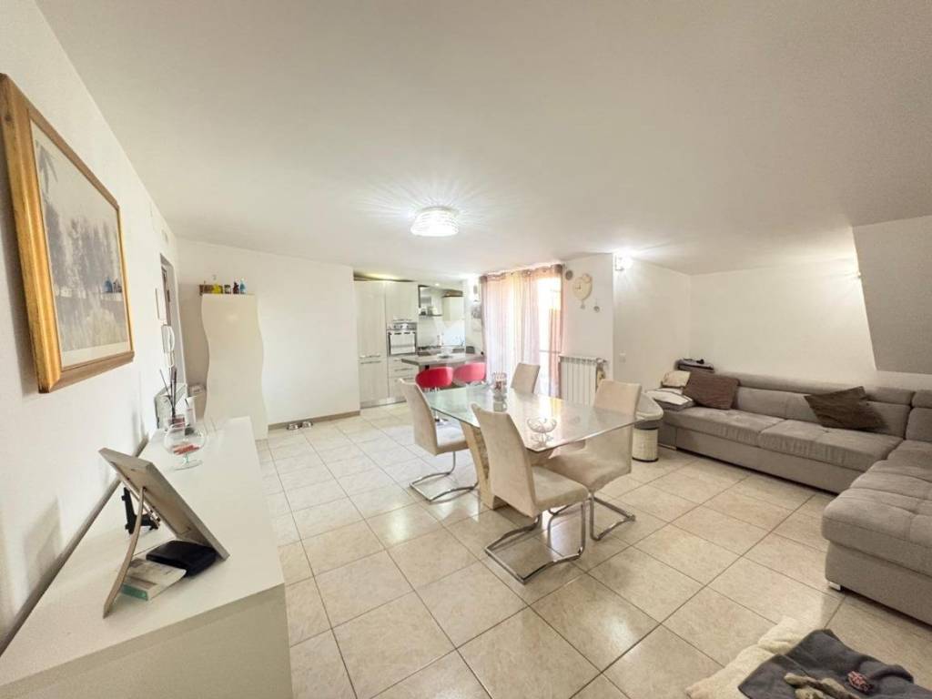 appartamento in vendita a Foggia in zona CEP