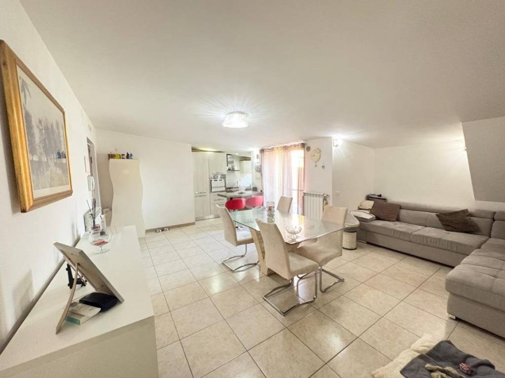 appartamento in vendita a Foggia in zona CEP