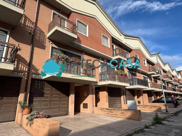 casa indipendente in vendita a Foggia