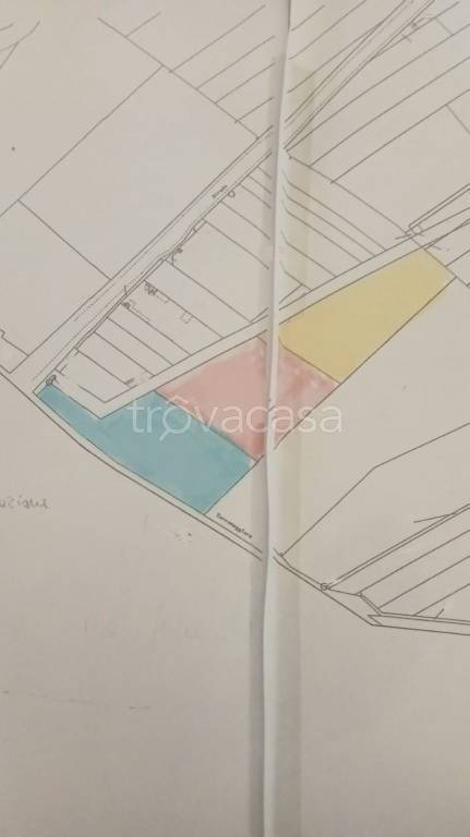 terreno agricolo in vendita a Foggia in zona Candelaro