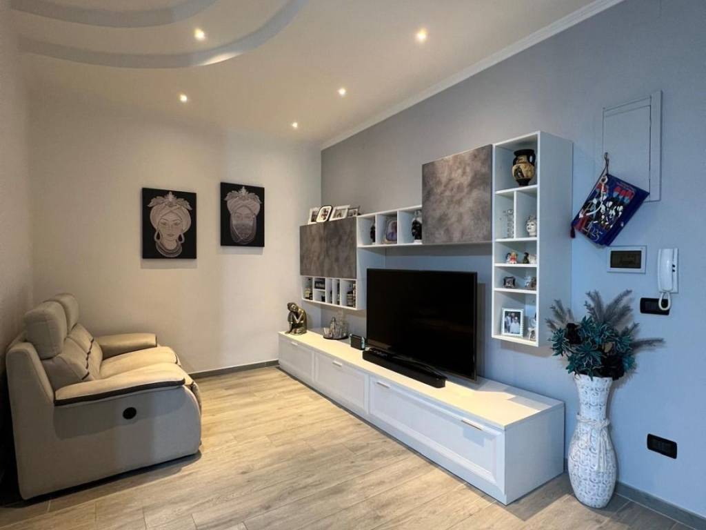 appartamento in vendita a Foggia in zona Candelaro