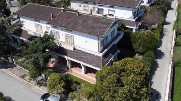 casa indipendente in vendita a Foggia in zona San Ciro