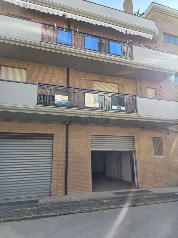 locale commerciale in vendita a Foggia