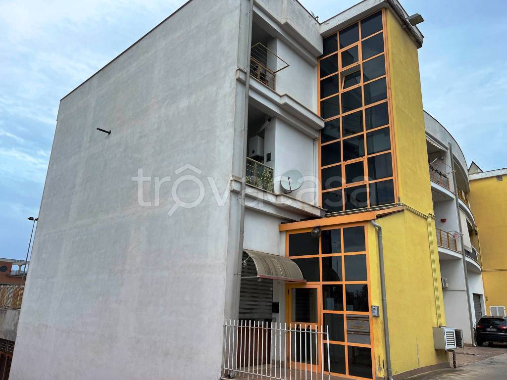 appartamento in vendita a Foggia in zona Villaggio Artigiani