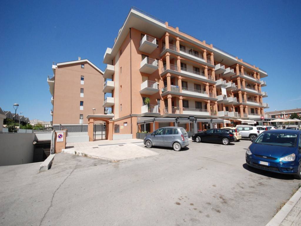 appartamento in vendita a Foggia in zona Macchia Gialla