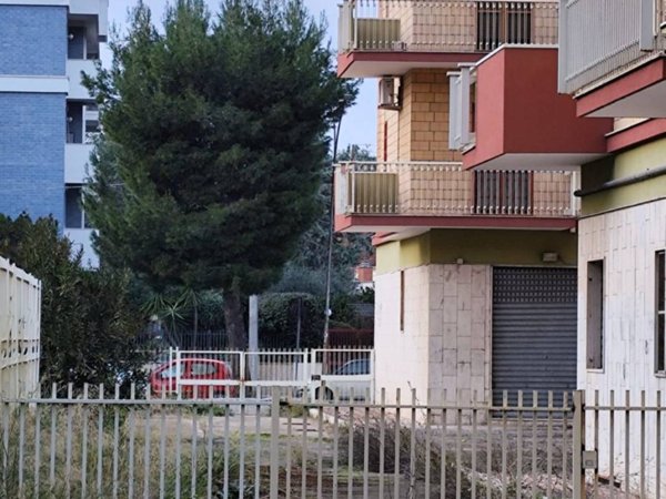 negozio in vendita a Foggia