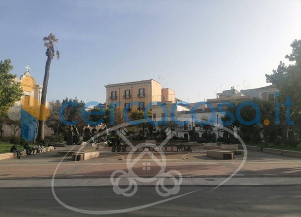 locale commerciale in vendita a Foggia in zona Centro Città